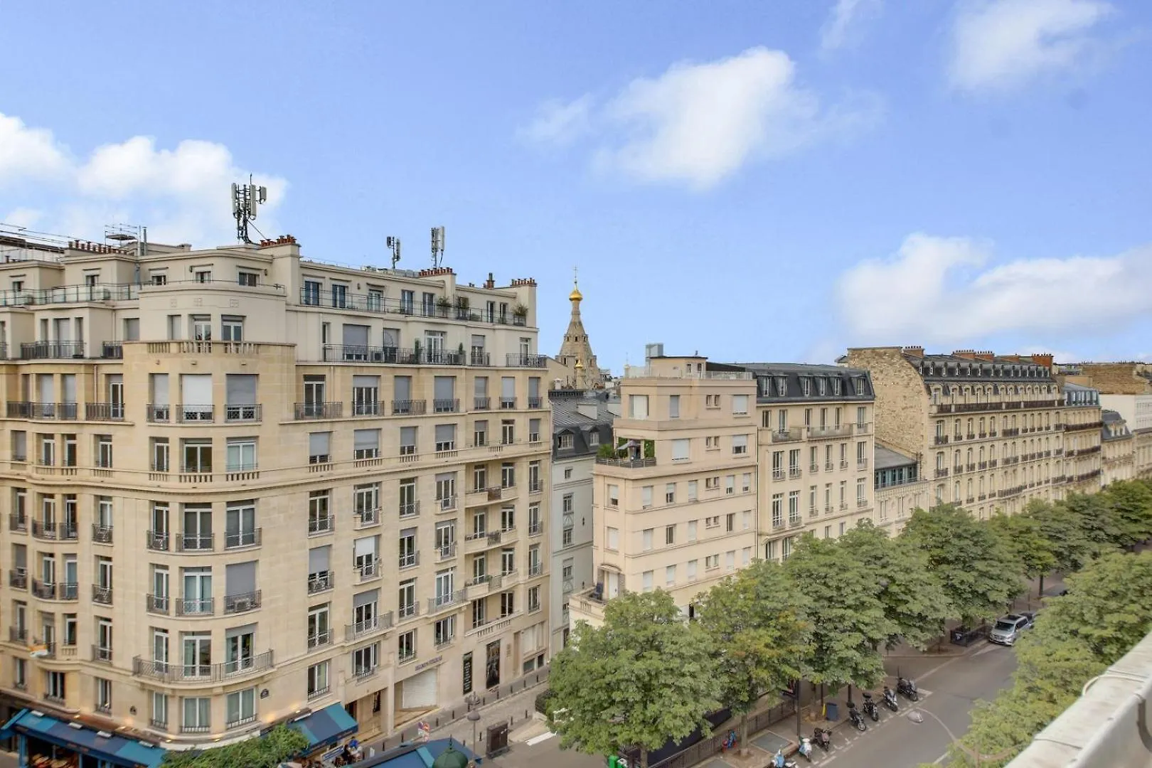Tiny House St Honore Apartment Paris